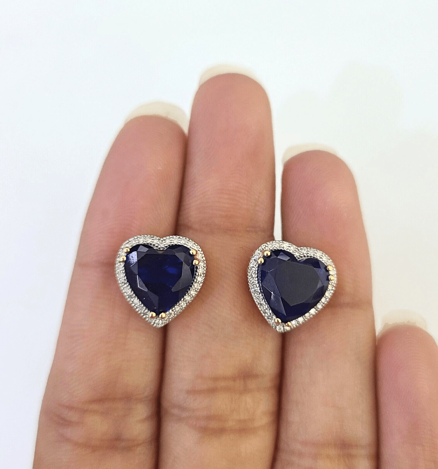 10k Yellow Gold Heart Diamond Earrings Real Screw - Back Women Men studs - GoldenlinQ